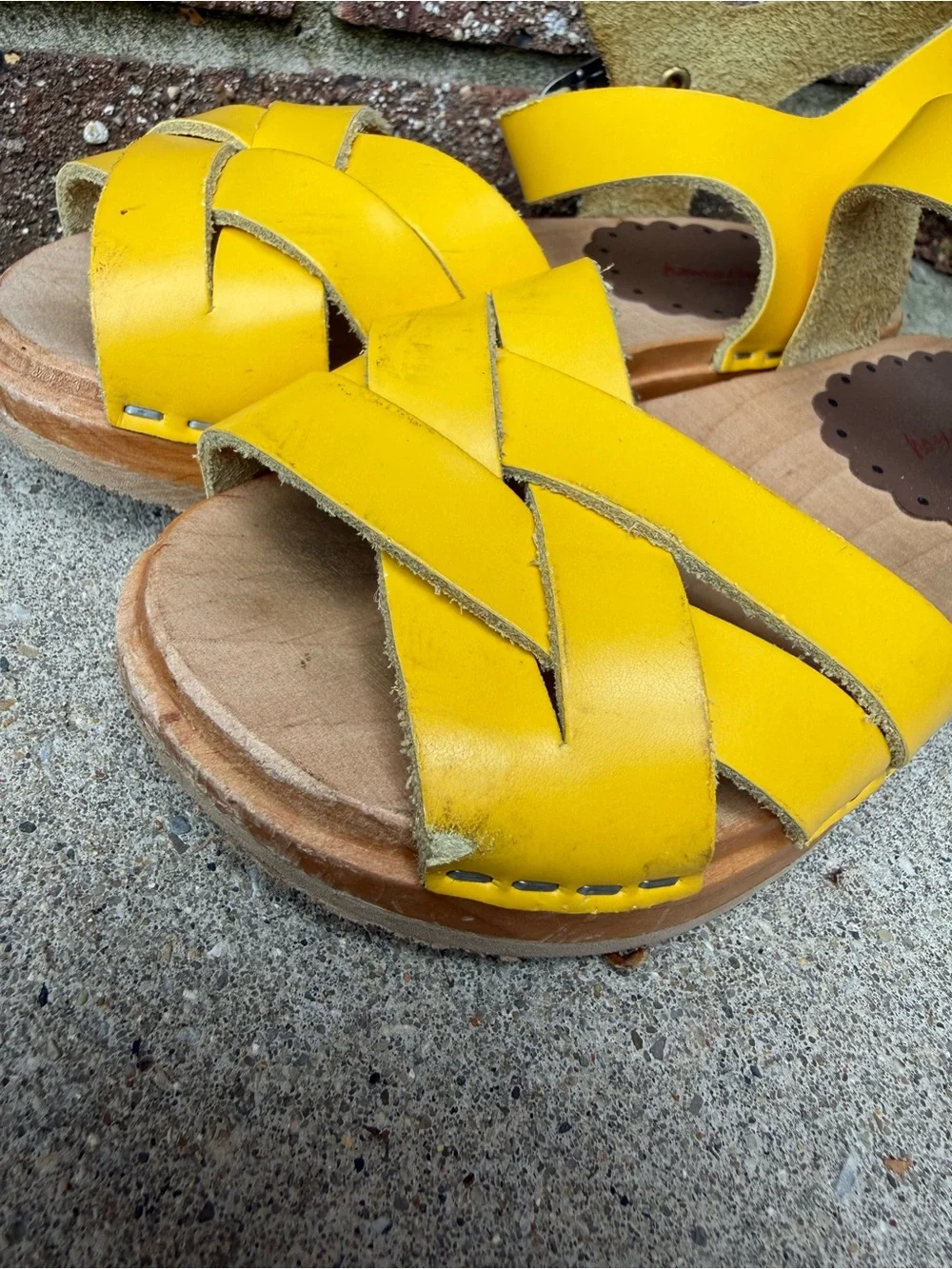 VTG Hanna Andersson Yellow Leather Women’s Slingback Sandals Size 29 EU Toddler